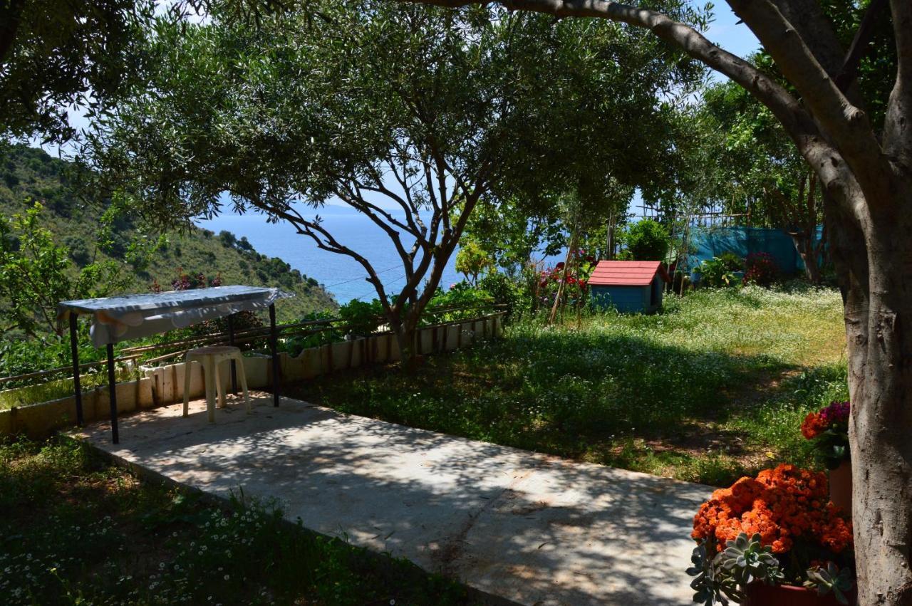 Mirror Beach Ksamil - Vila Zervo Sarandë Exteriör bild